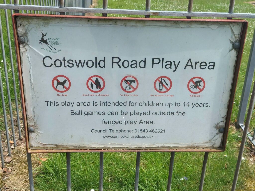 Cotswold Road park sign